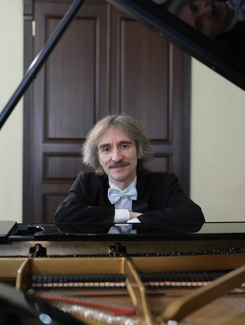 Евгений Михайлов 