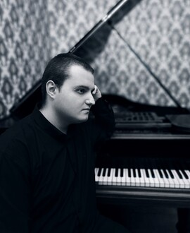 Александр Кольцов